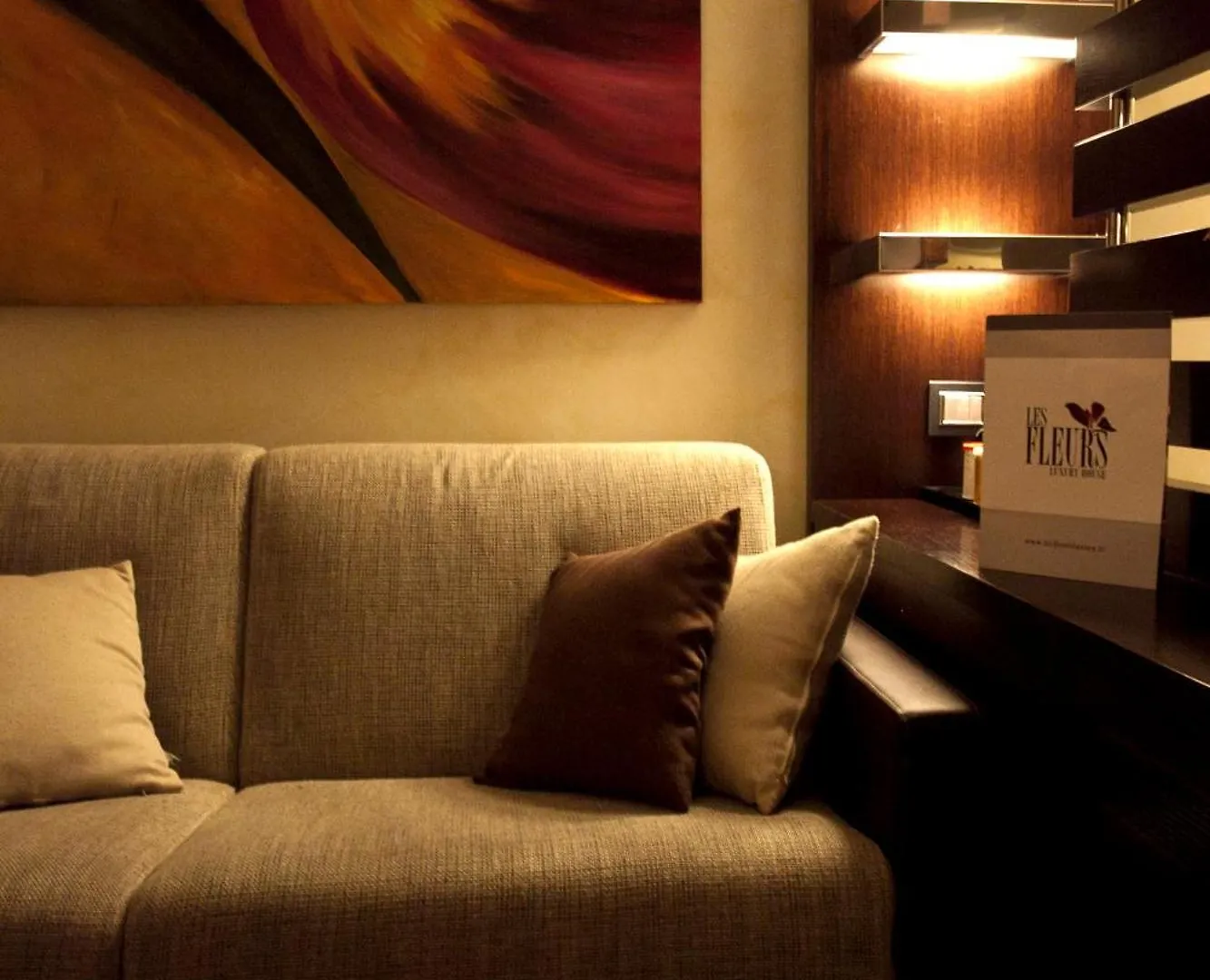 ***  Les Fleurs Luxury House Guest House Rome Italy