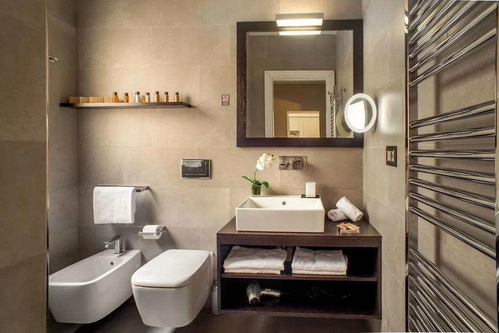 Les Fleurs Luxury House Guest House Rome