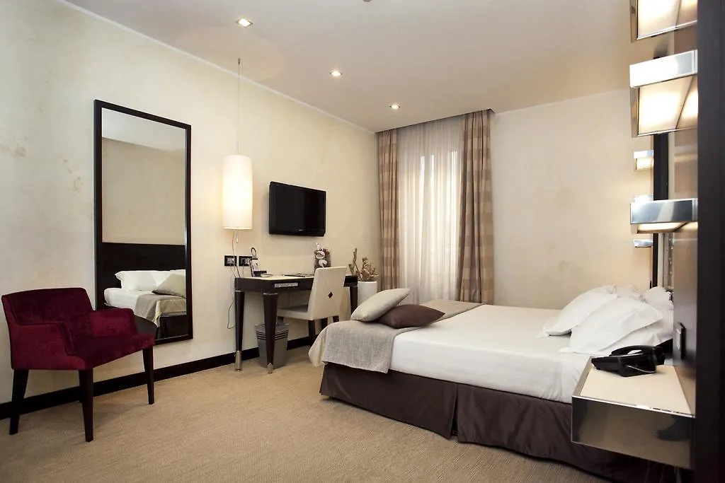 Les Fleurs Luxury House Hotel Roma 3*,